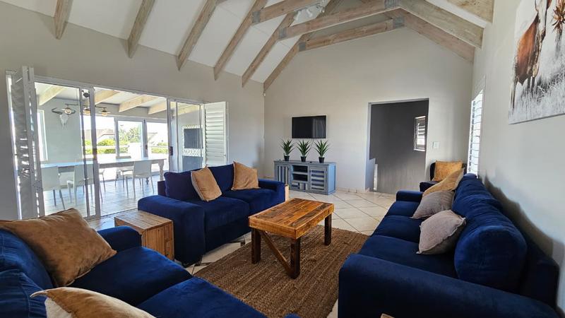 4 Bedroom Property for Sale in Lampiesbaai Western Cape